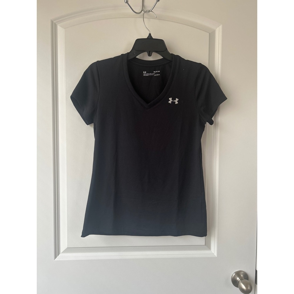 Under Armour Women's Tech V-Neck Short-Sleeve Shirt  Size Small